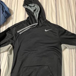 nike hoodie